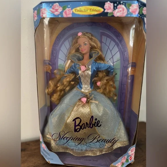 Beautiful Vintage Barbies!! ❤️🩷 - Picture 3 of 7